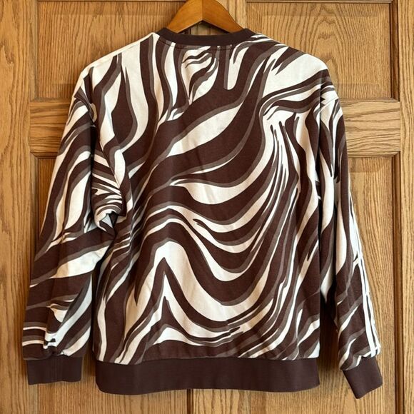 ADIDAS Abstract Allover Animal Print Sweatshirt - Picture 13 of 13